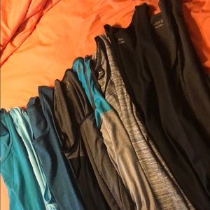 Lot of men’s 3XL tank tops